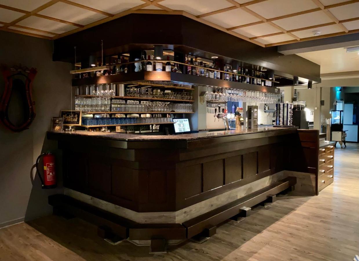 Hotel Buitenlust โฮนเดอร์โล ภายนอก รูปภาพ